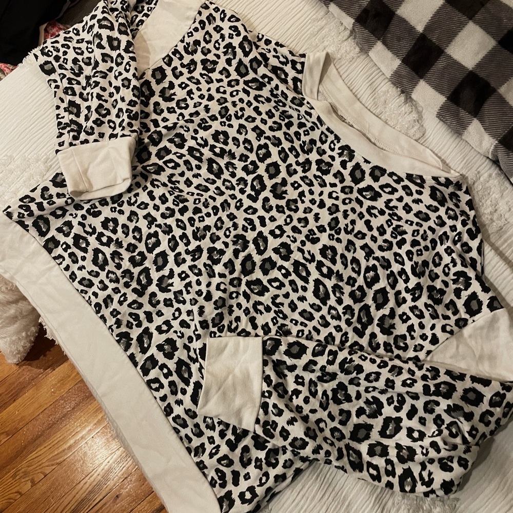 Cheetah Print Sweatshirt